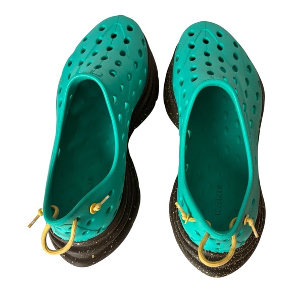 Kane Footwear Shoes Green Recovery Slip on Men’s Size 13.